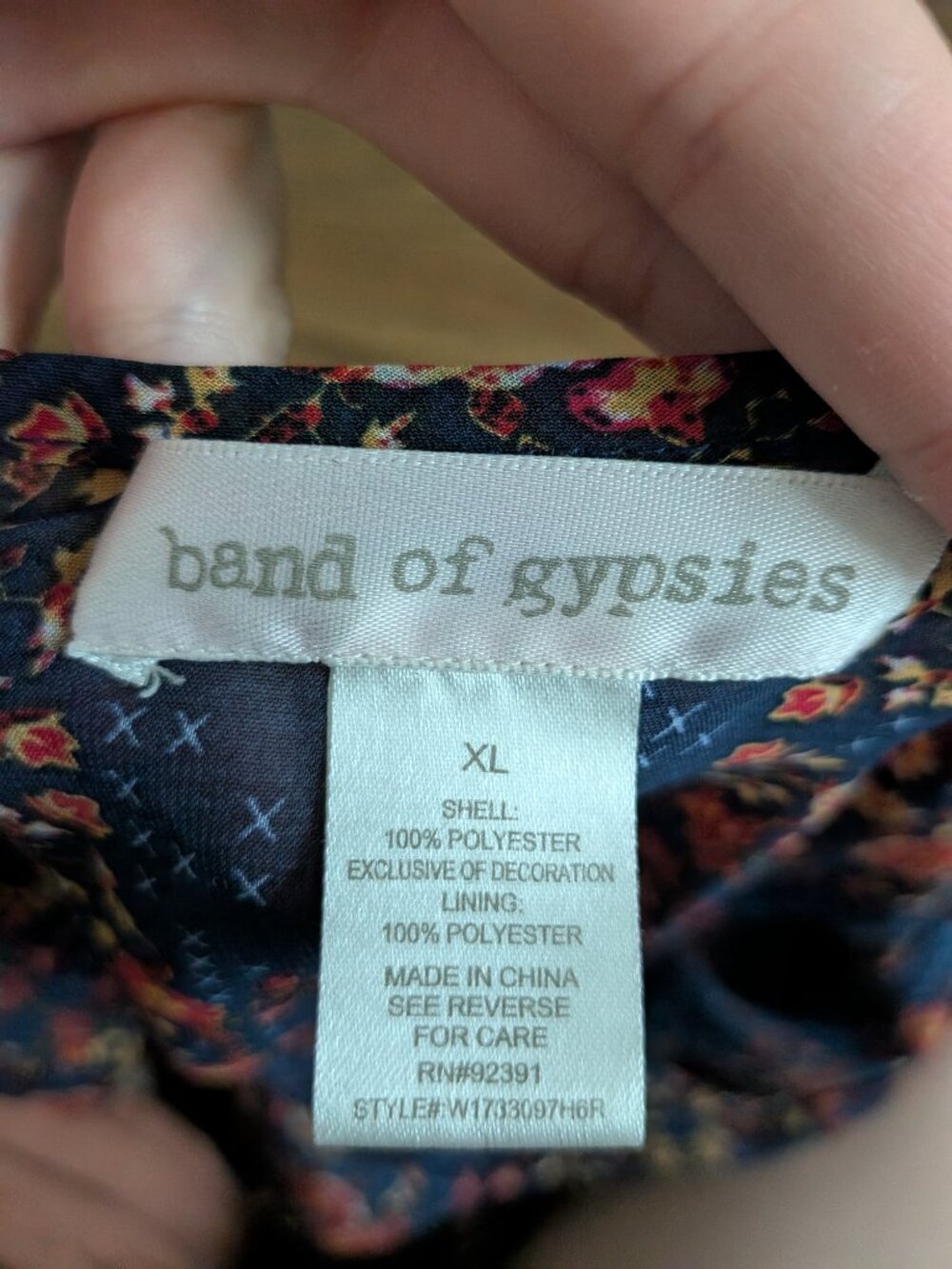 Band of Gypsies Floral Dress - Picture 3 of 3